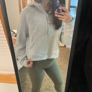 Heathered Core Ultra Light Grey Lululemon Scuba Half zip XS/S